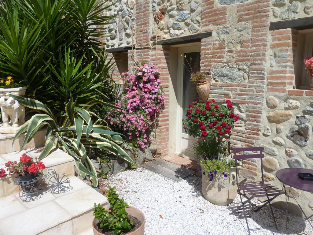 Domaine De La Tannerie Chambres D'Hotes Et Appartements Prades  Luaran gambar